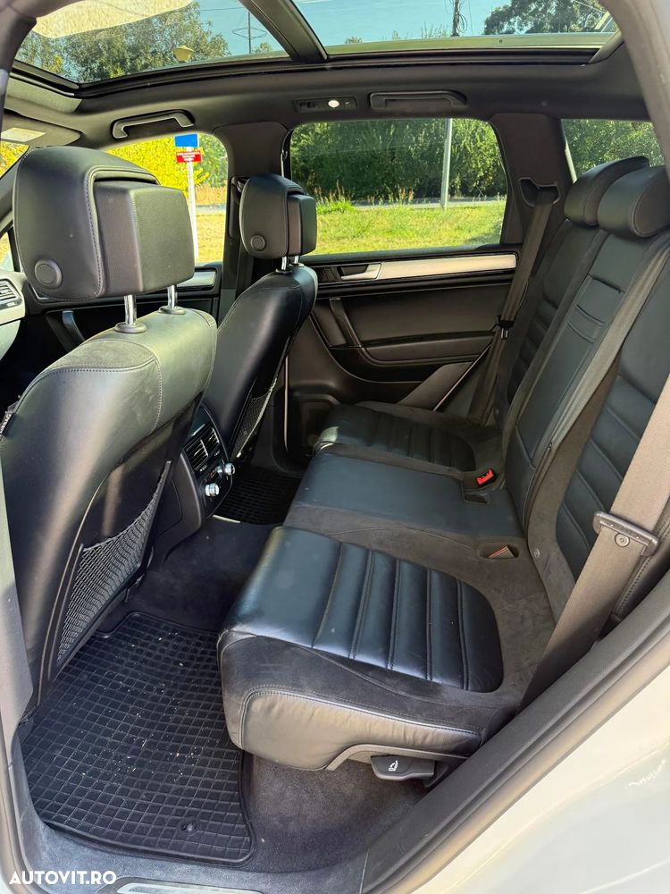 VOLKSWAGEN Touareg 2015 — imagine 21