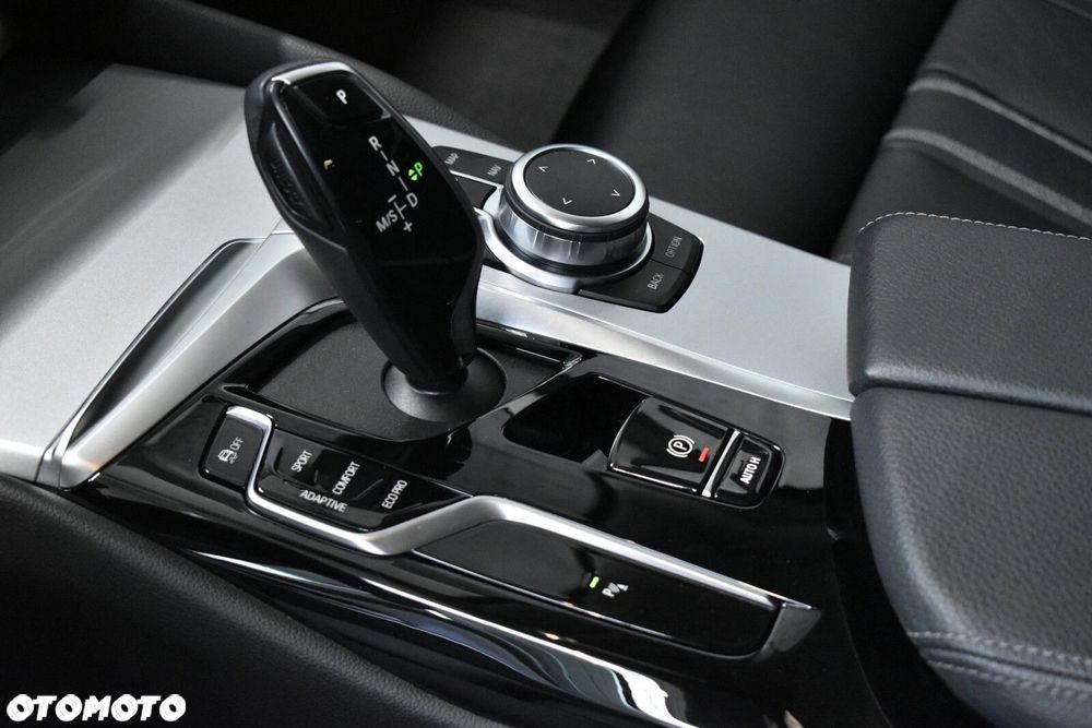 BMW Seria 5 520d xDrive mHEV Luxury Line sport - 14