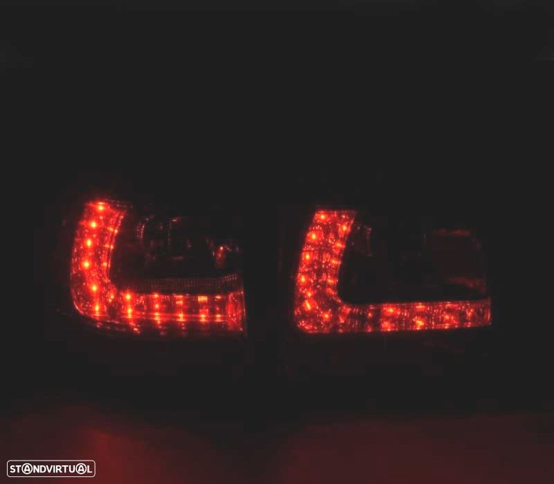 PILOTOS VOLKSWAGEN VW TOUAREG 02-10 LED VERMELHO CROMADO - 2