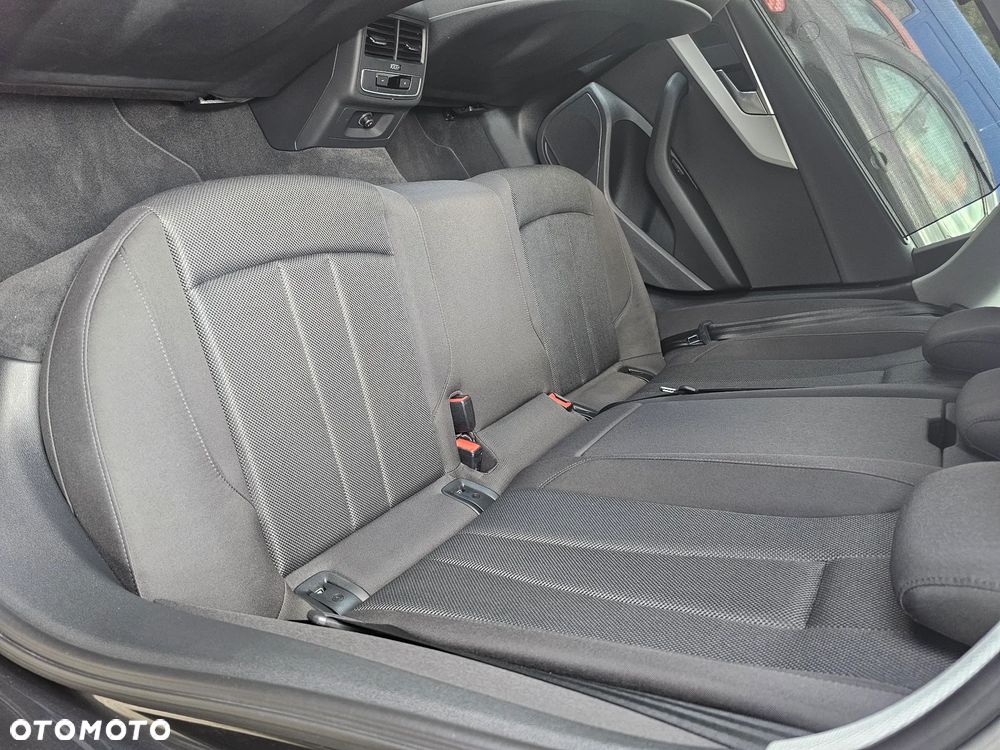 Audi A4 - 22