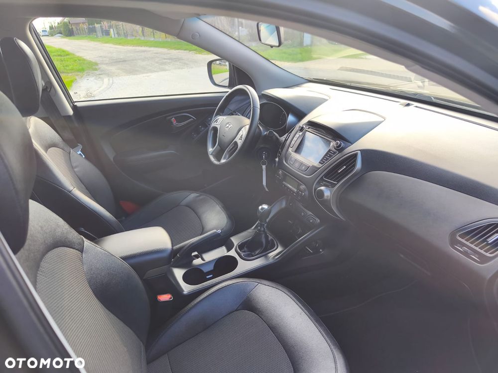 Hyundai ix35 1.6 GDI Premium 2WD - 18