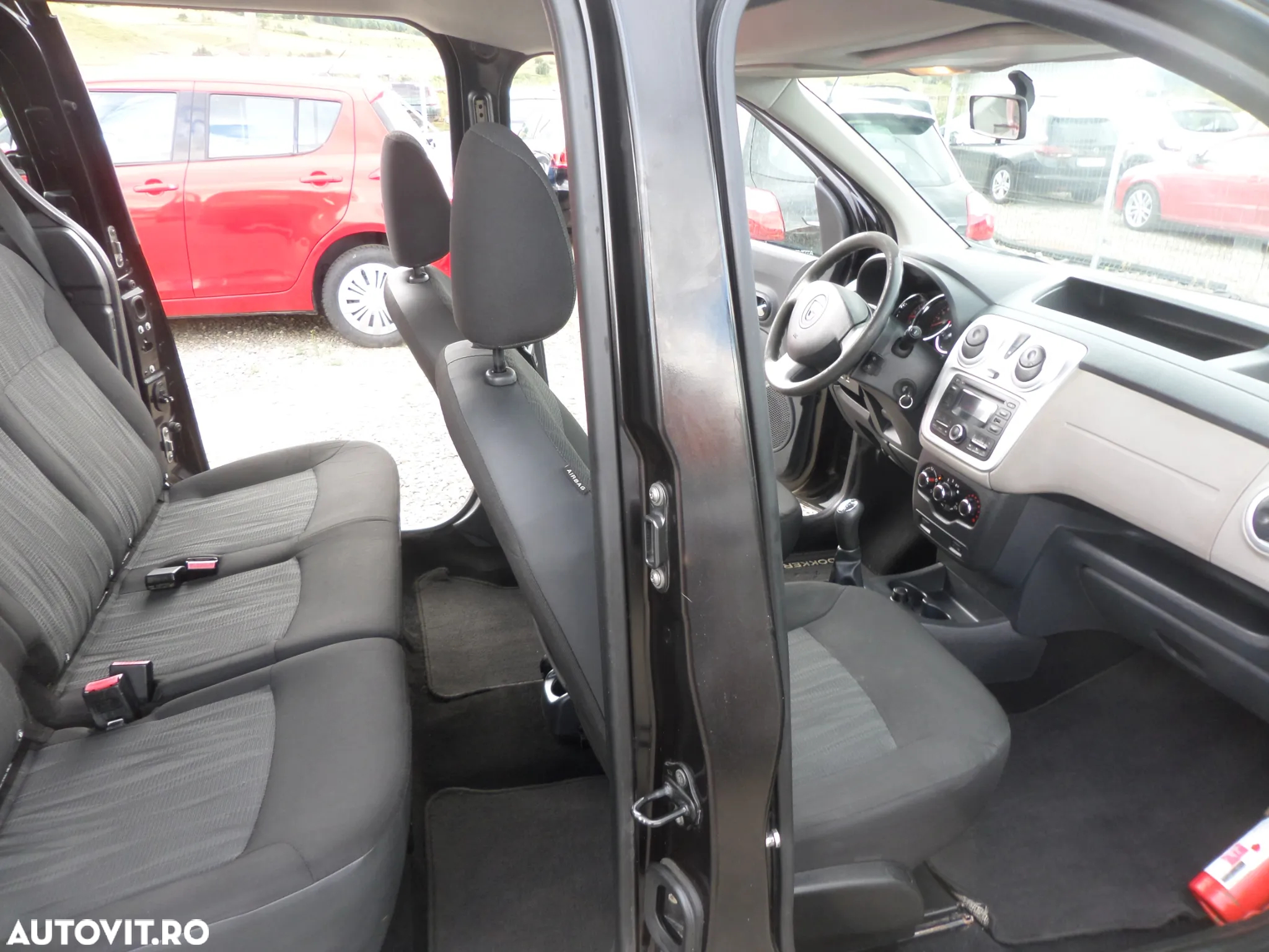 Dacia Dokker 1.5 dCi 90 CP Laureate - 19