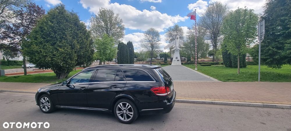 Mercedes-Benz Klasa E 350 BlueTEC 4Matic 7G-TRONIC Elegance - 6