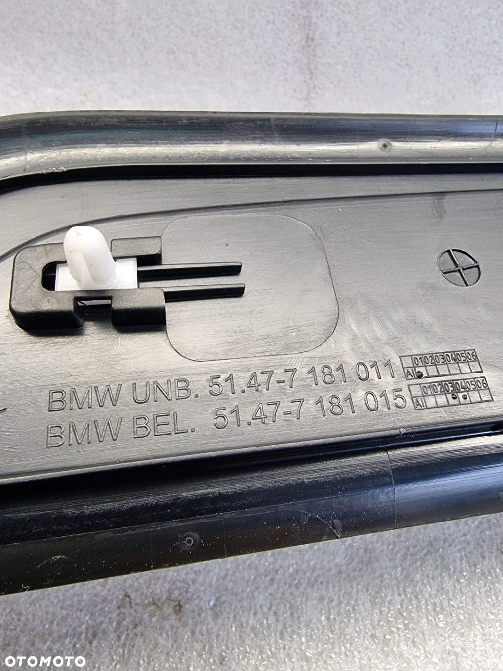 BMW F01 F02 LISTWA NAKŁADKA PROGU PRZÓD 7181011 - 7