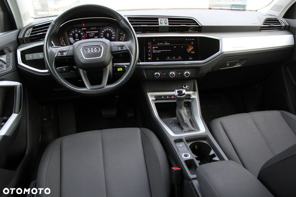 Audi Q3 40 TFSI Quattro S tronic - 12
