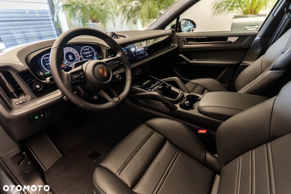 Porsche Cayenne Black Edition - 10