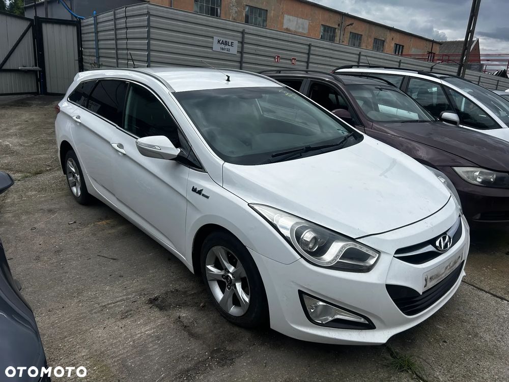 HYUNDAI I40 1.7 CRDI 115KM LAK NSW CZESCI NA CZESCI - 2