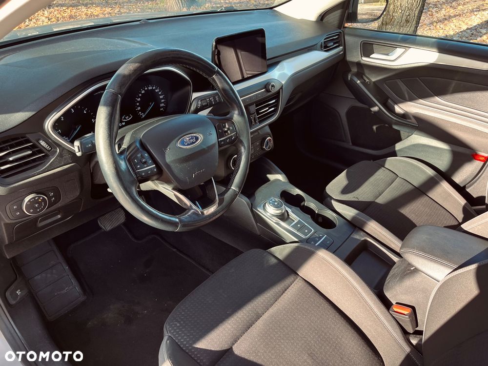 Ford Focus - 11