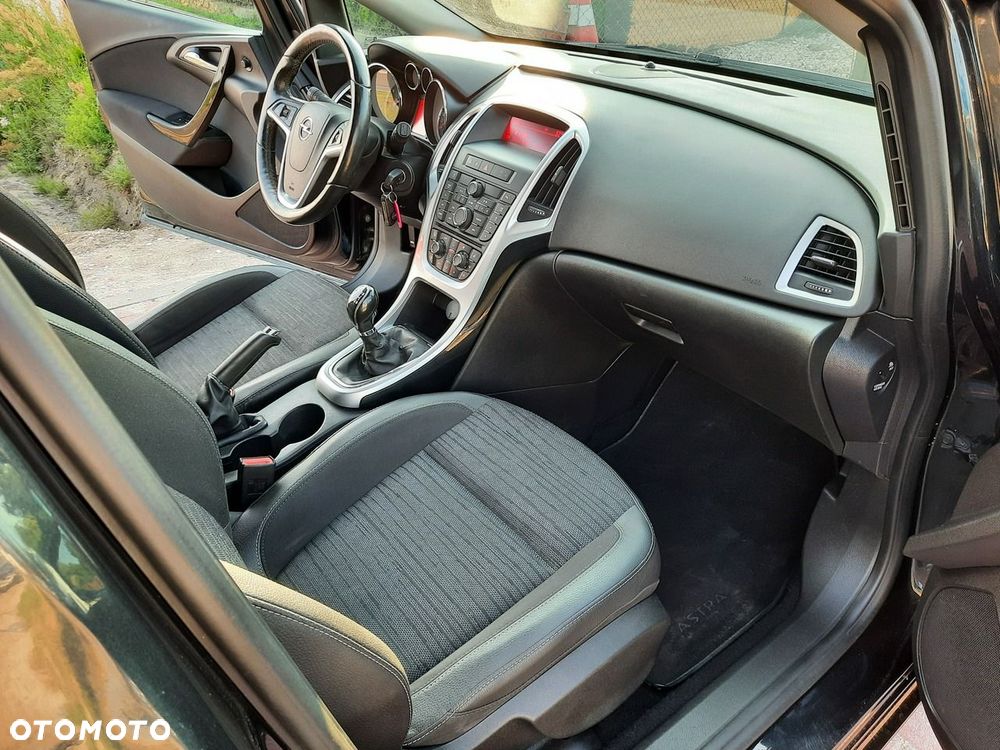Opel Astra - 14