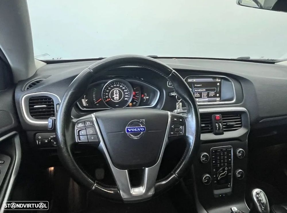 Volvo V40 1.6 D2 Eco Momentum - 15