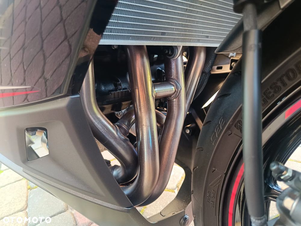 Kawasaki Ninja 1000 SX - 17
