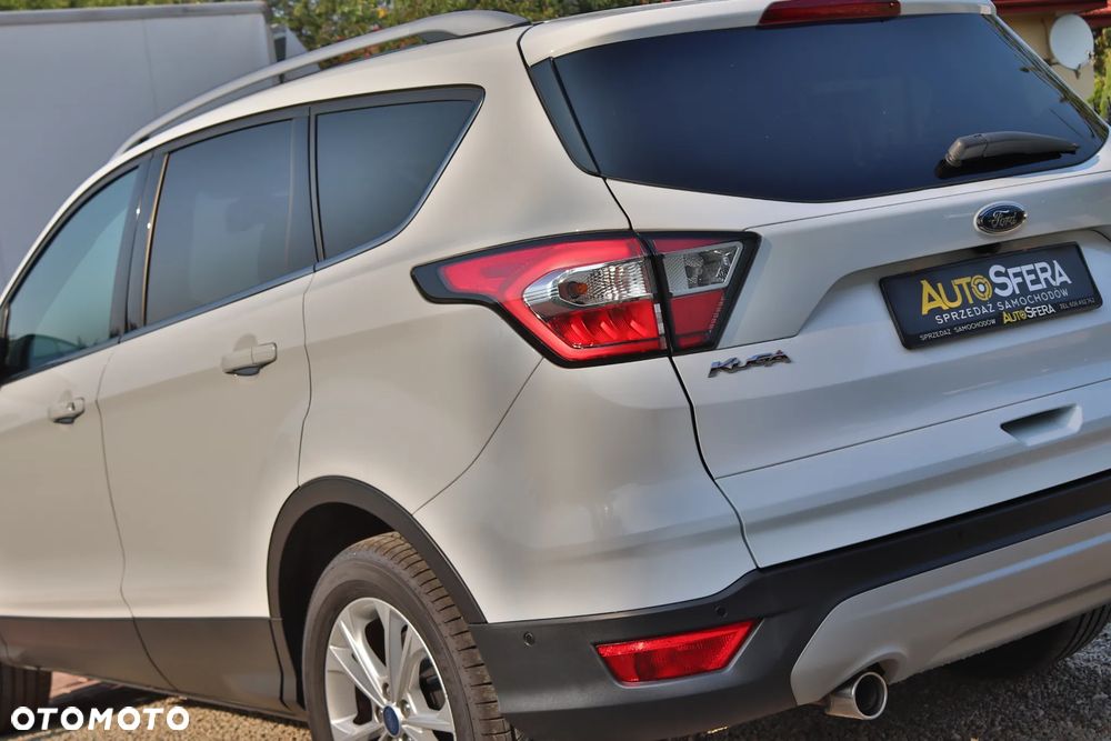 Ford Kuga 2.0 TDCi 2x4 Business Edition - 11
