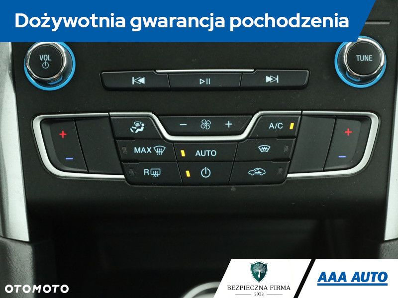 Ford Mondeo - 11