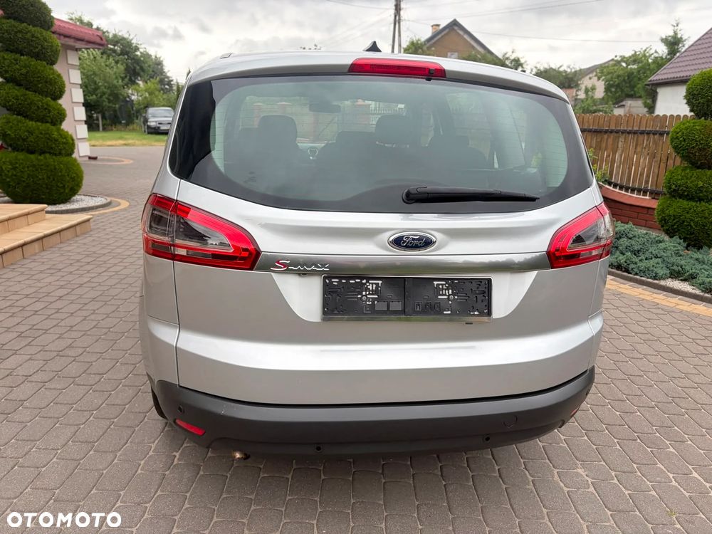 Ford S-Max 2.0 TDCi DPF Titanium - 6