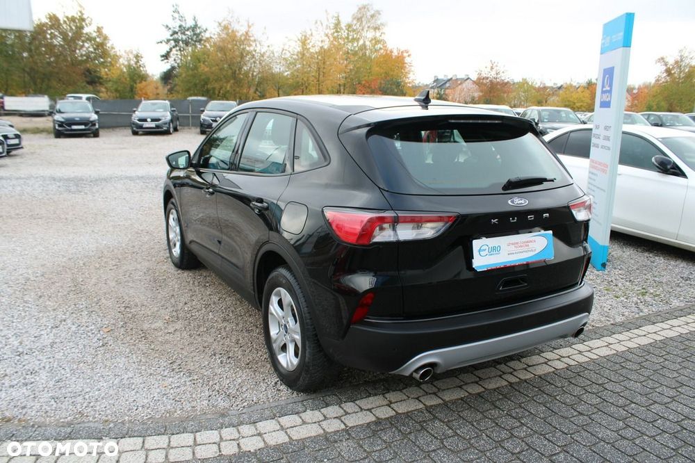 Ford Kuga - 8