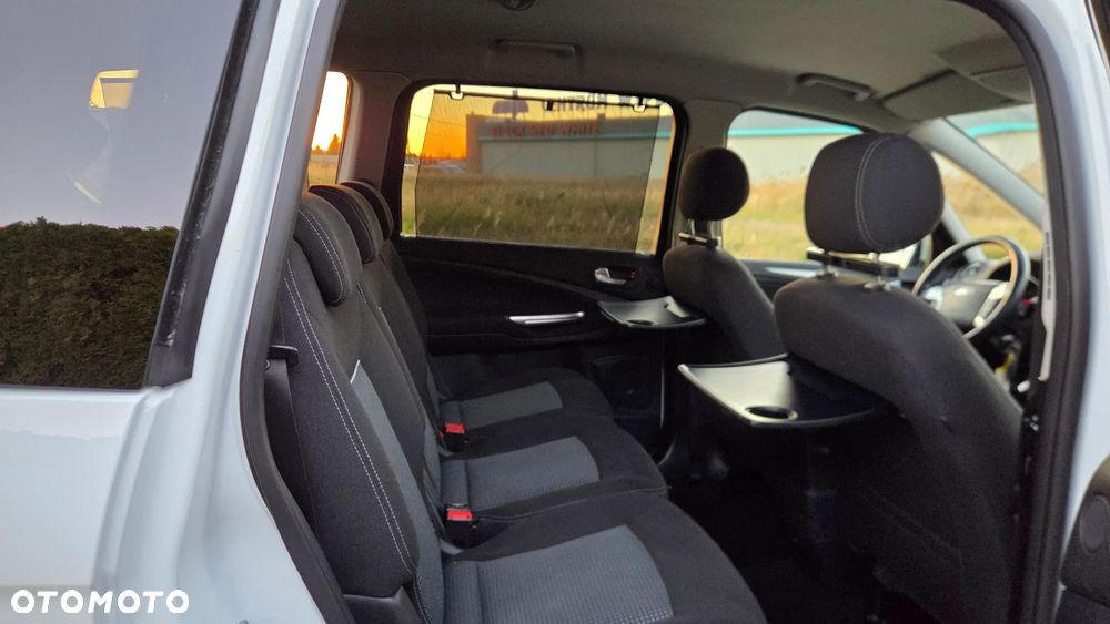 Ford Galaxy 2.0 TDCi Titanium - 18