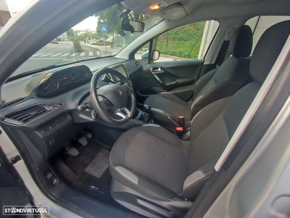 Peugeot 208 1.4 HDi Active - 13