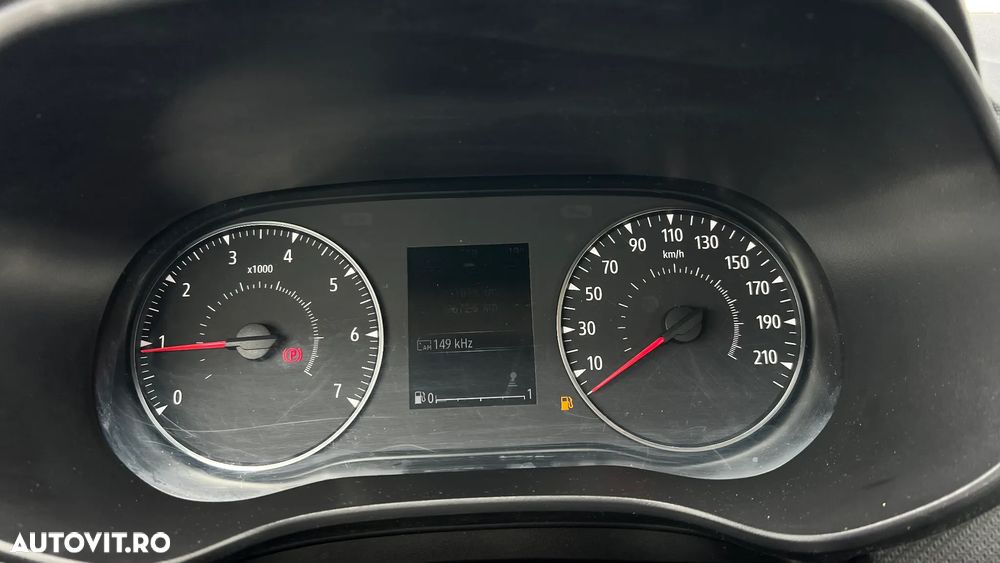 Dacia Logan TCe 90 MT6 Comfort - 14