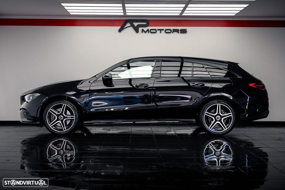 Mercedes-Benz CLA 250 e Shooting Brake AMG Line - 2