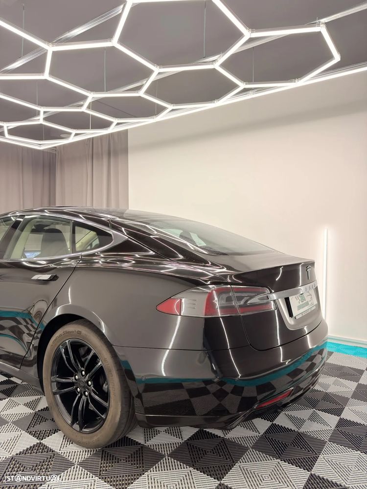 Tesla Model S 70 - 7