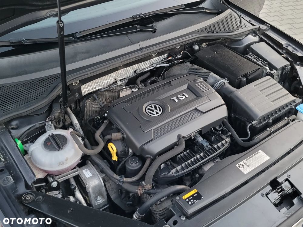 Volkswagen Passat 1.8 TSI BMT Comfortline DSG - 19