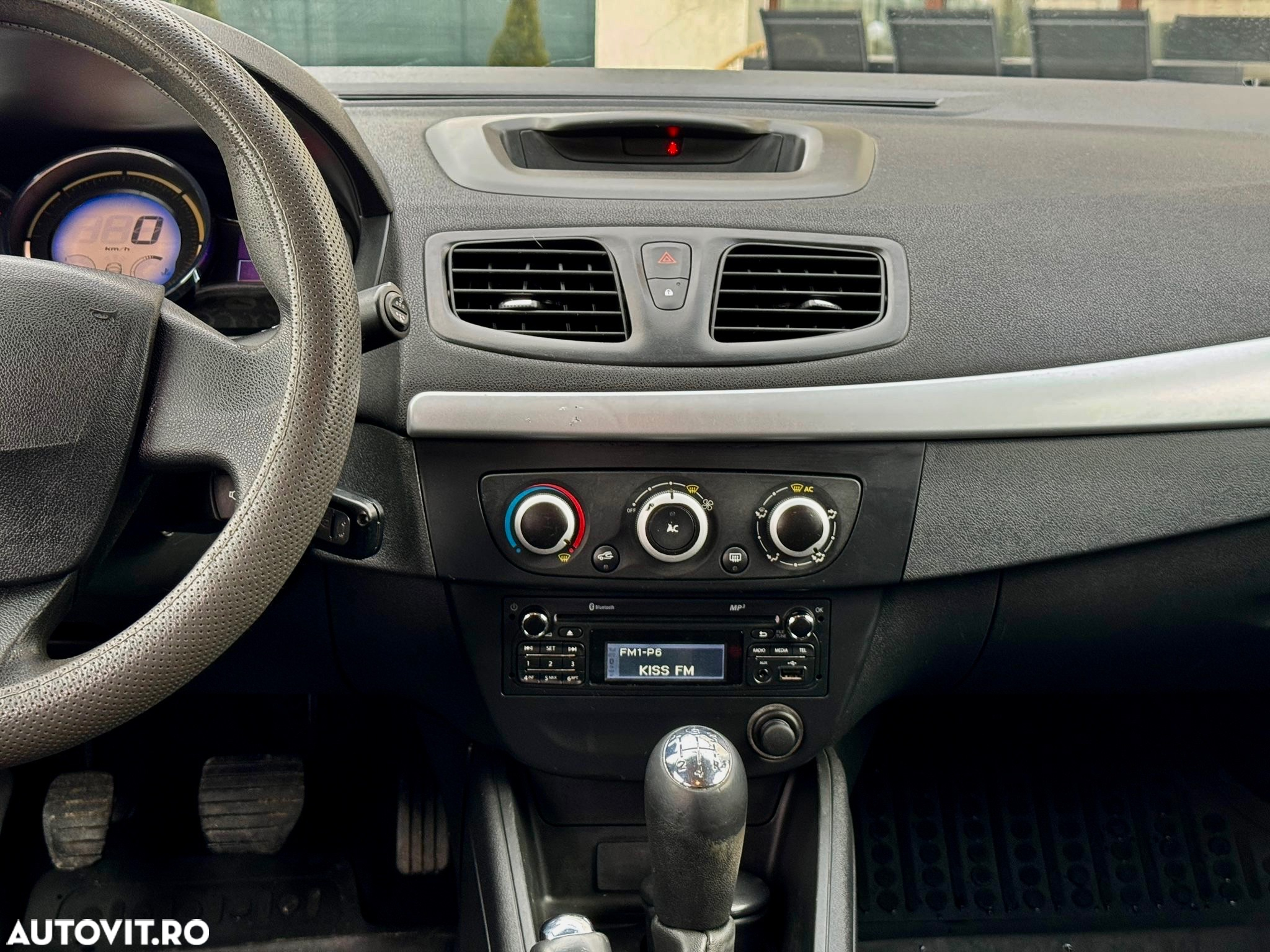 Renault Fluence 1.5dCi Expression - 19