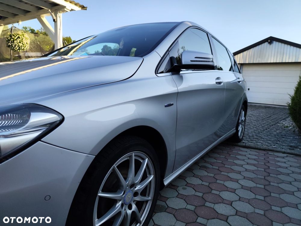 Mercedes-Benz Klasa B - 2