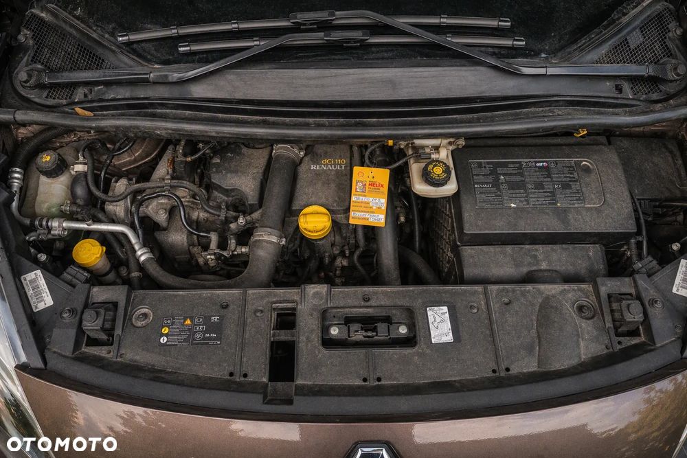 Renault Grand Scenic - 12