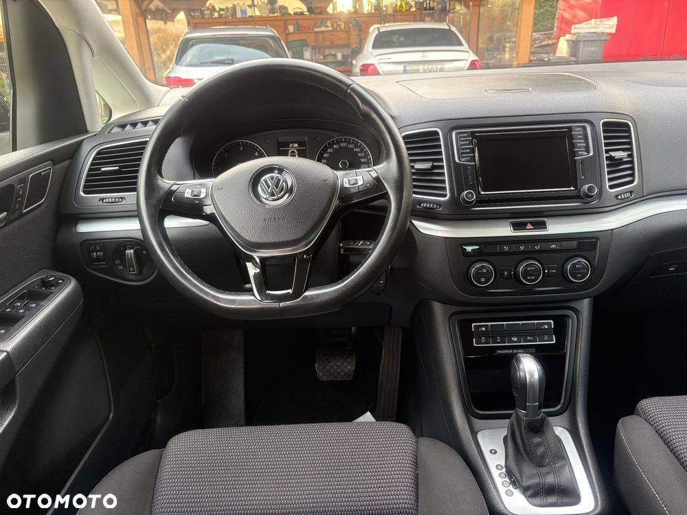 Volkswagen Sharan - 20