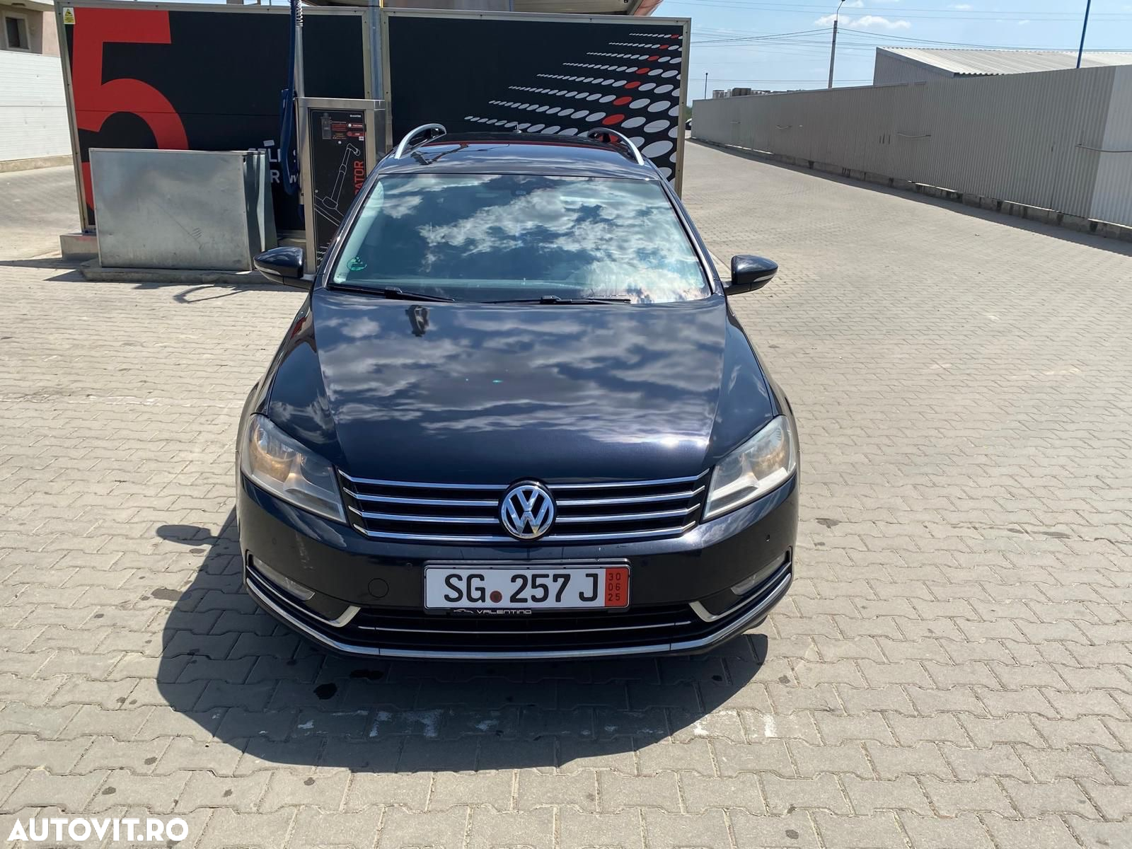 Volkswagen Passat Variant 2.0 Blue TDI DSG SCR Highline - 10