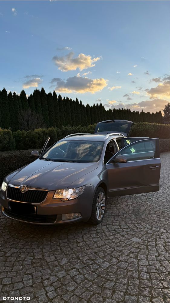 Skoda Superb 2.0 TSI Comfort DSG - 1