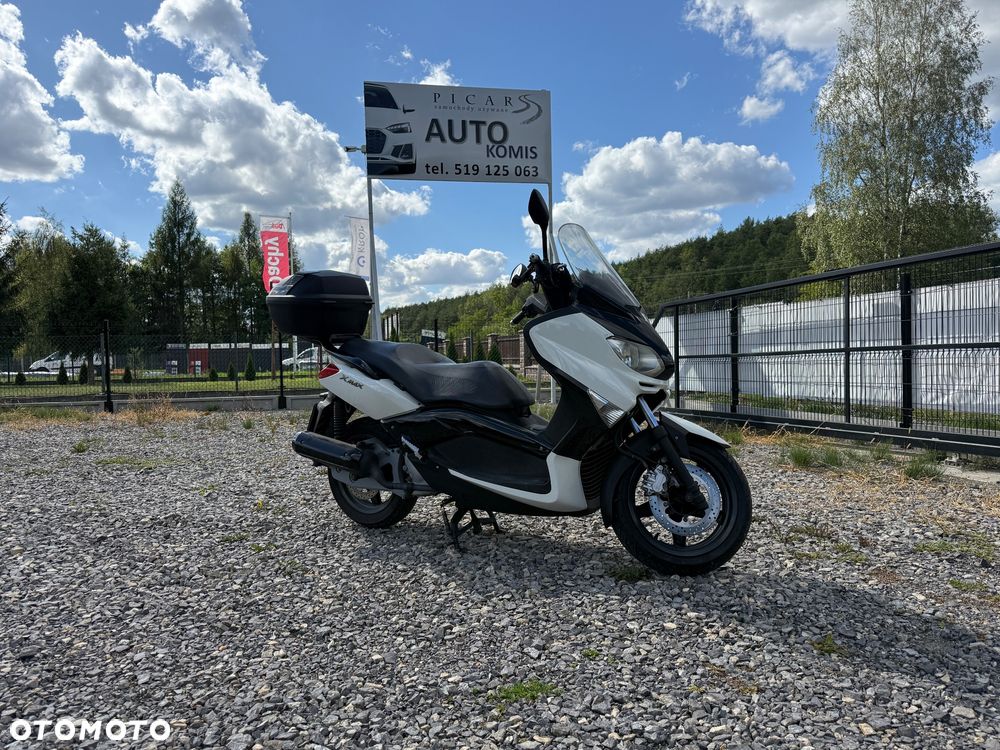 Yamaha X-max - 1