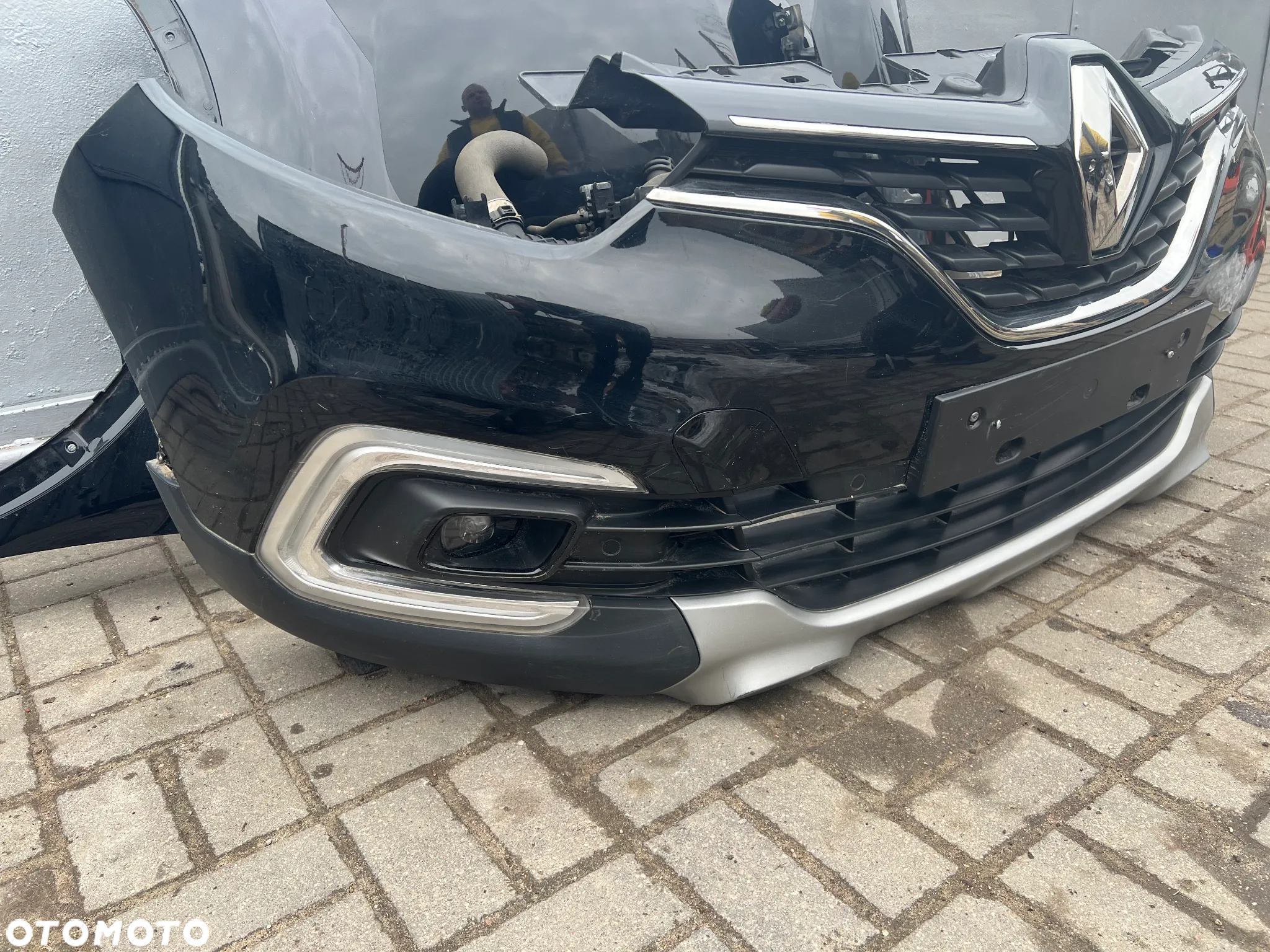 ZDERZAK MASKA LAMPY PAS PRZOD CAPTUR LIFT FULL - 2
