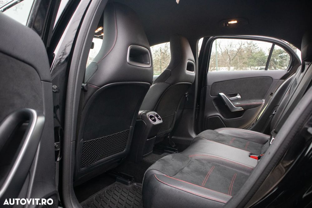 Mercedes-Benz A 180 - 21