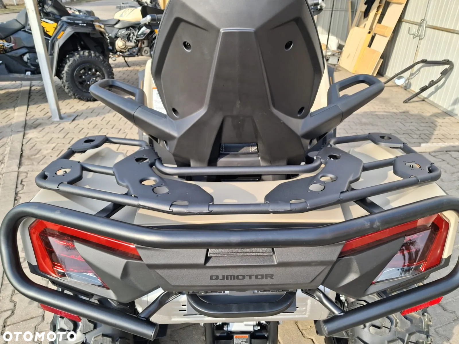 QJMOTOR SFA 600 - 28