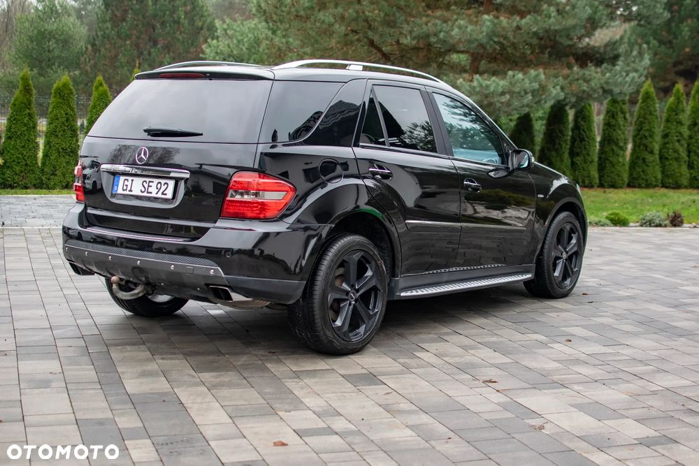 Mercedes-Benz ML - 18