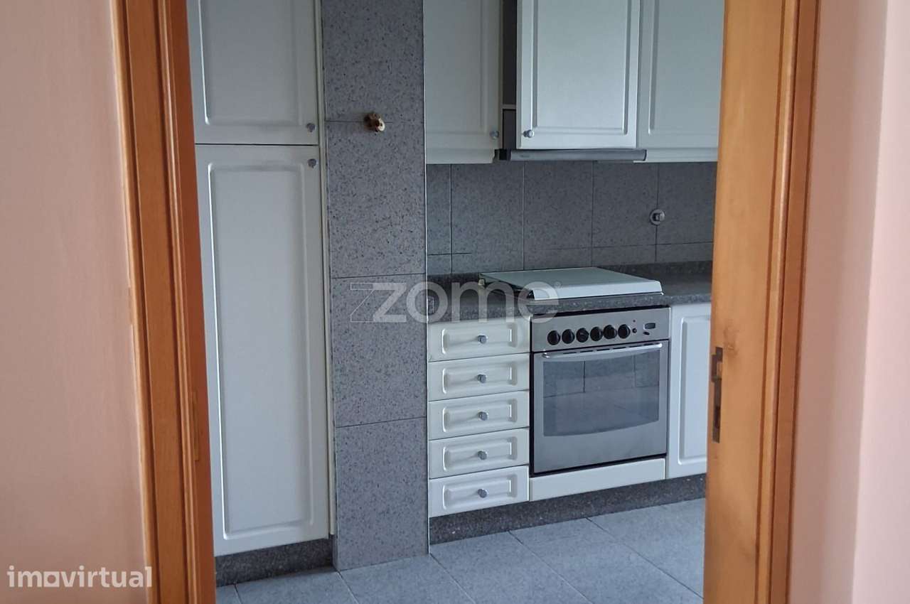 Arrenda-se apartamento T2 na Praceta Júlio Dinis, Gondomar - Grande imagem: 4/21