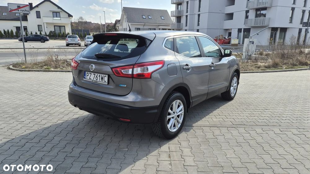 Nissan Qashqai 1.5 dCi Acenta - 9