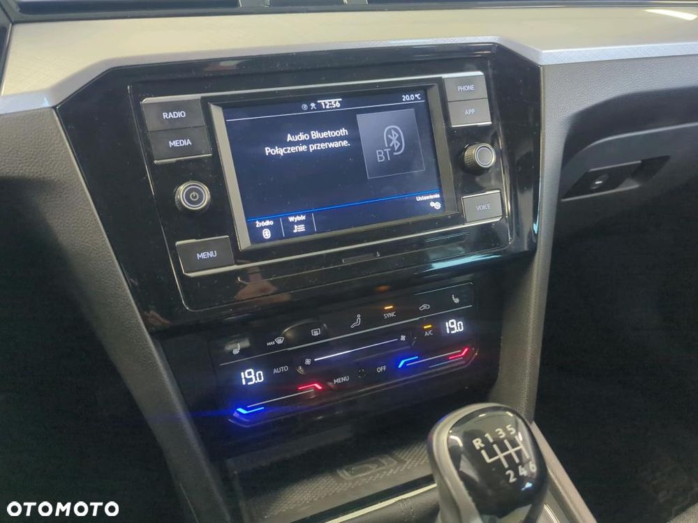 Volkswagen Passat Variant 2.0 TDI EVO Business - 11