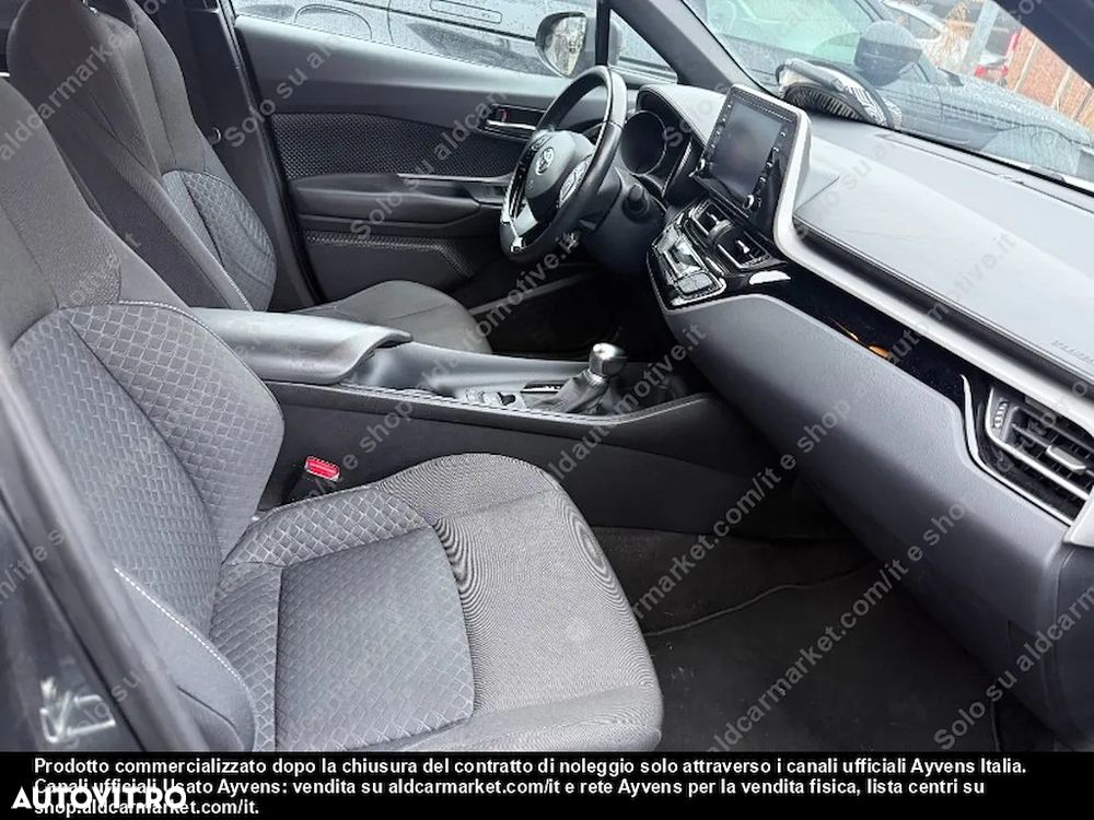 Toyota C-HR Business-Edition - 4