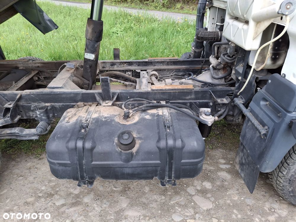 Nissan Cabstar - 27