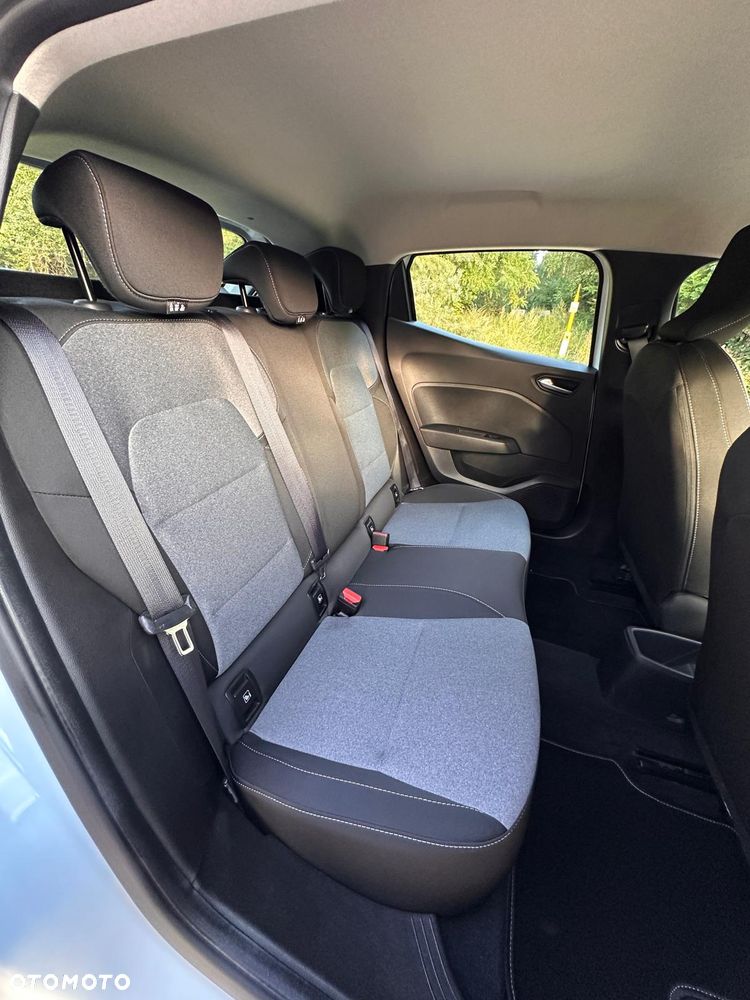 Renault Clio - 14