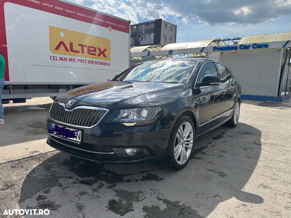 Skoda Superb 2.0 TDI 4X4 Laurin&Klement - 2
