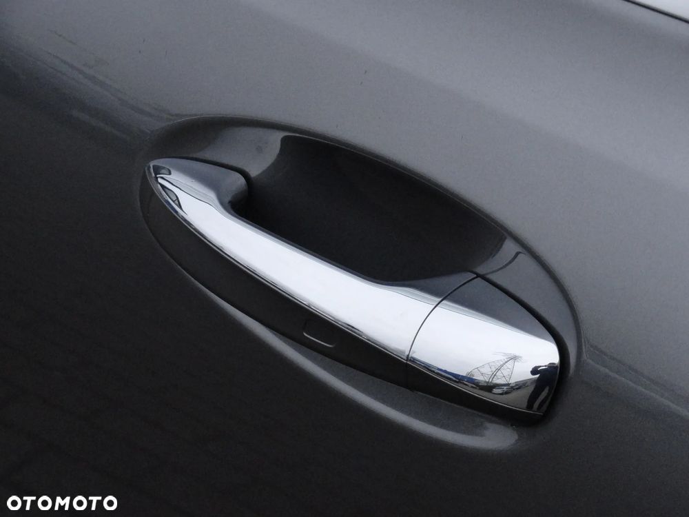 Mercedes-Benz GLB 200 d 8G-DCT Edition AMG Line - 24