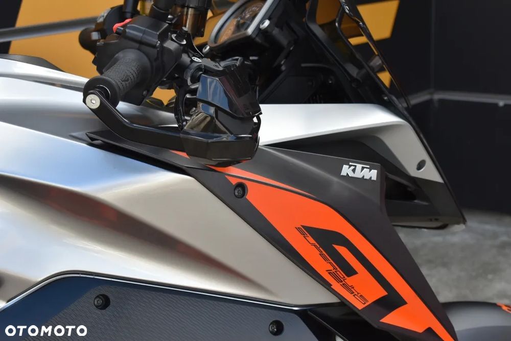 KTM Super Duke - 37