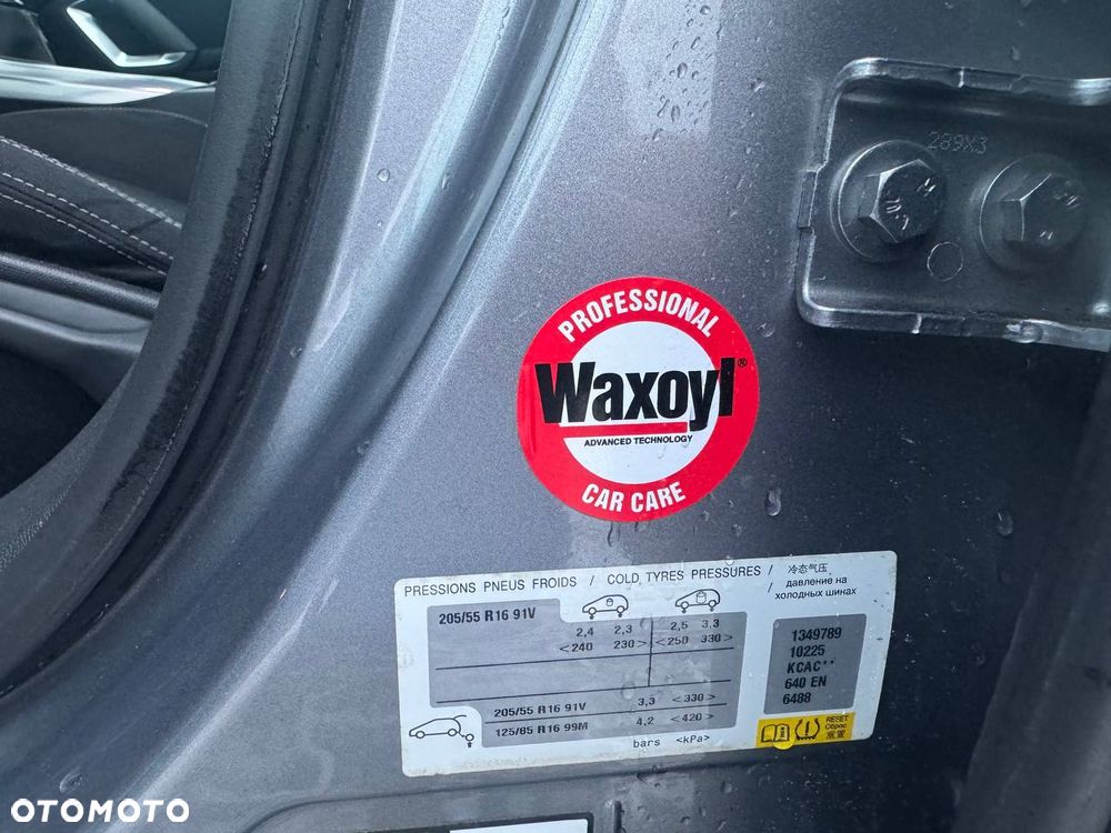 Peugeot 308 125 THP Active - 32