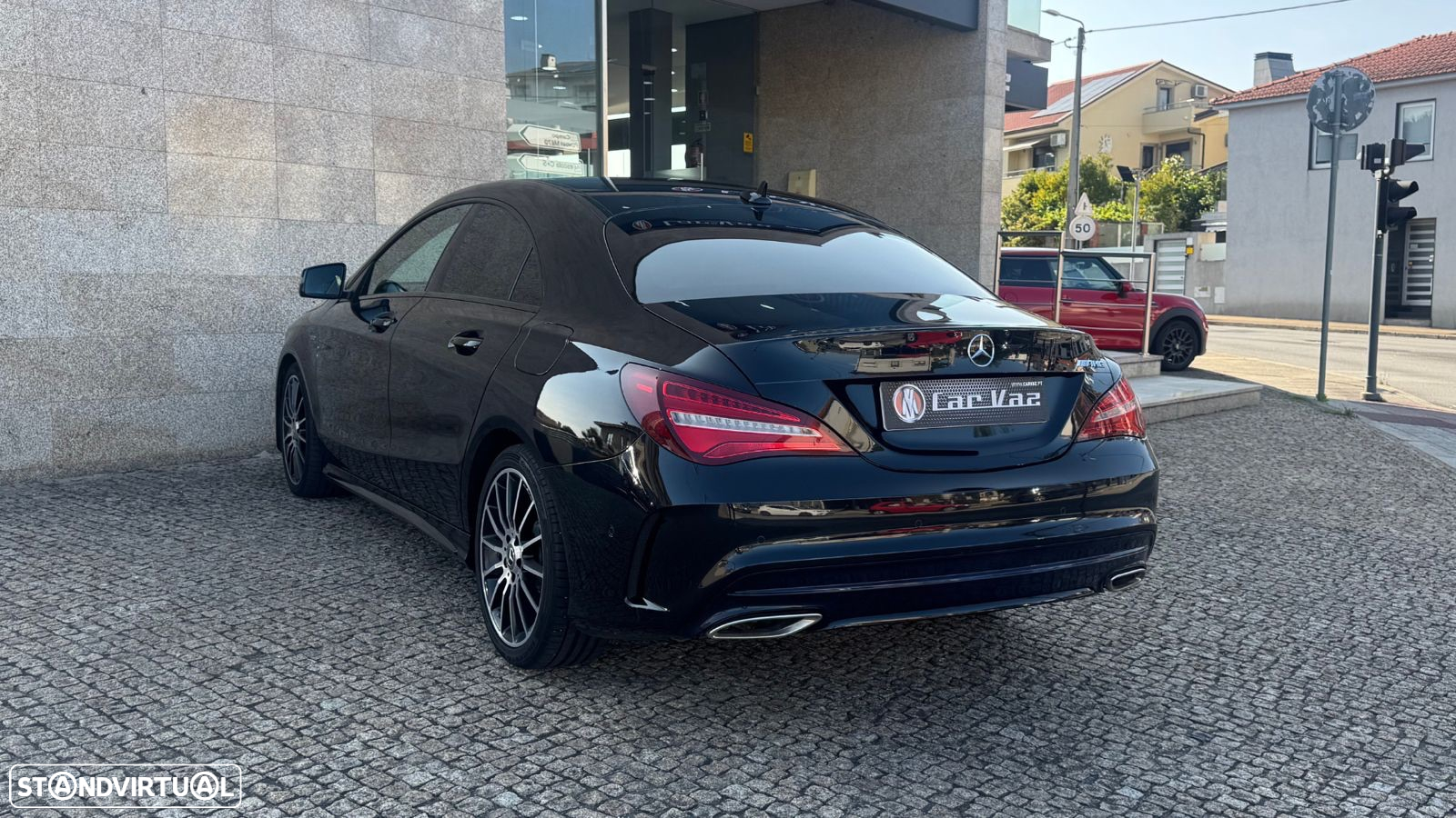 Mercedes-Benz CLA 180 d AMG Line - 4