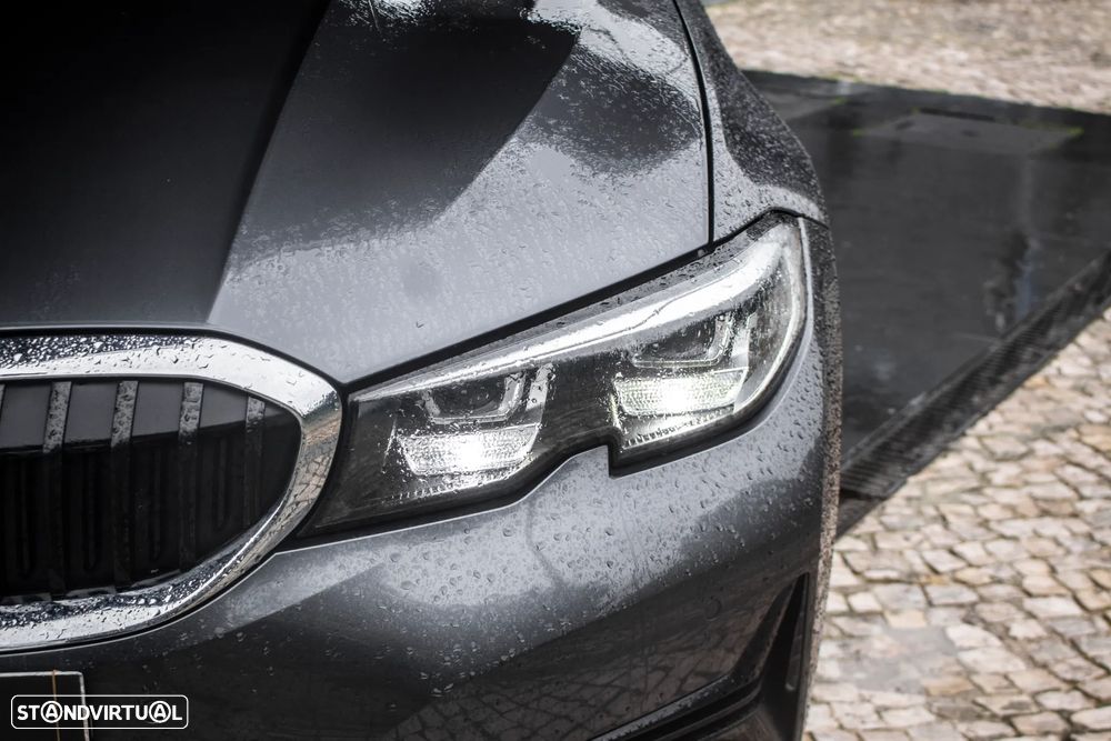 BMW 320 d Advantage Auto - 8