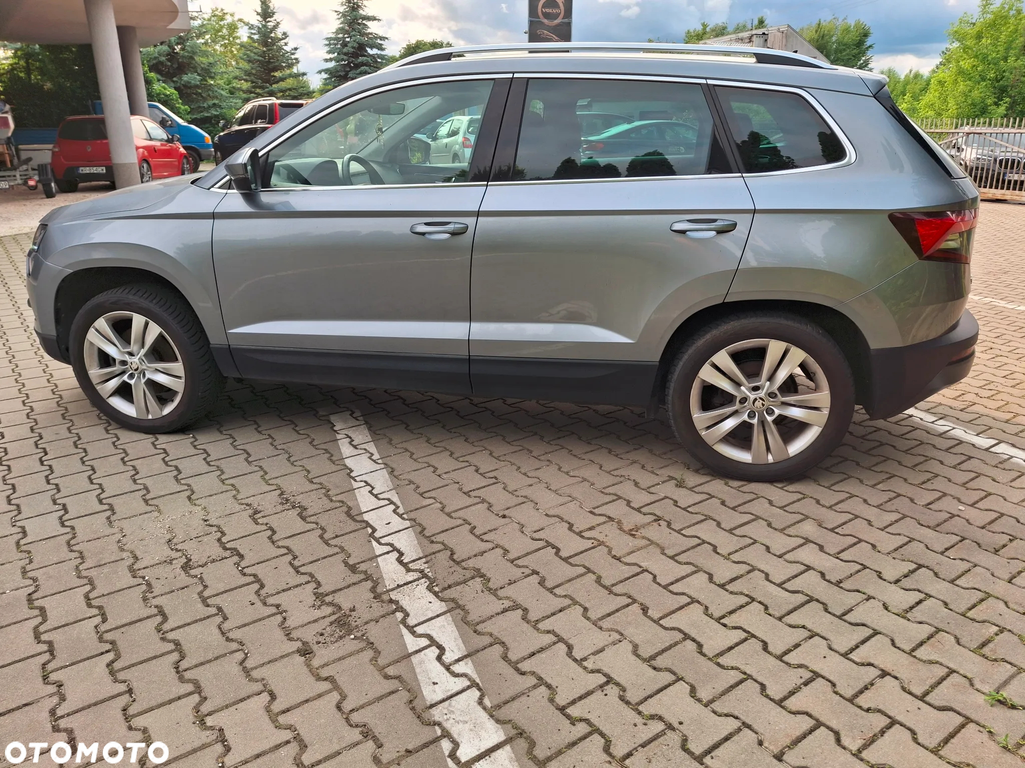 Skoda Karoq 2.0 TDI SCR 4x4 Sportline DSG - 9
