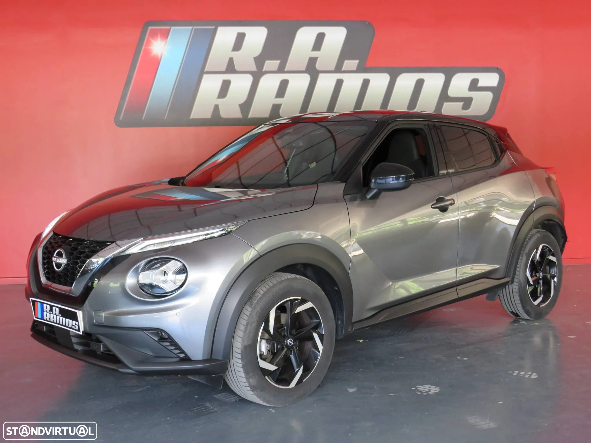 Nissan Juke 1.0 DIG-T N-Connecta NAV. DCT - 2